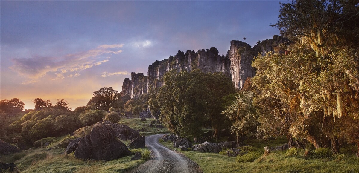 Magnificent limestone cliffs at Hairy Feet, Waitomo